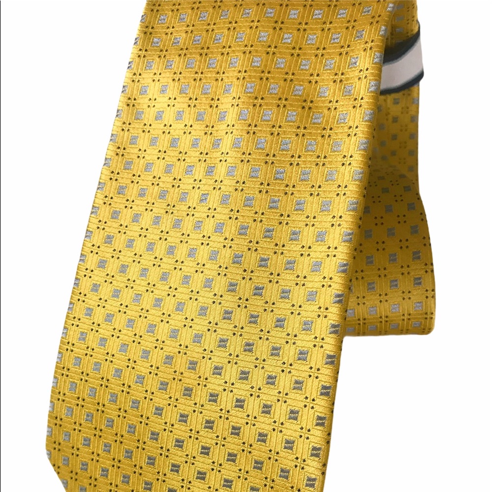 Tie Stain Resistant NWT Yellow Gold Silver Accents Saddlebred